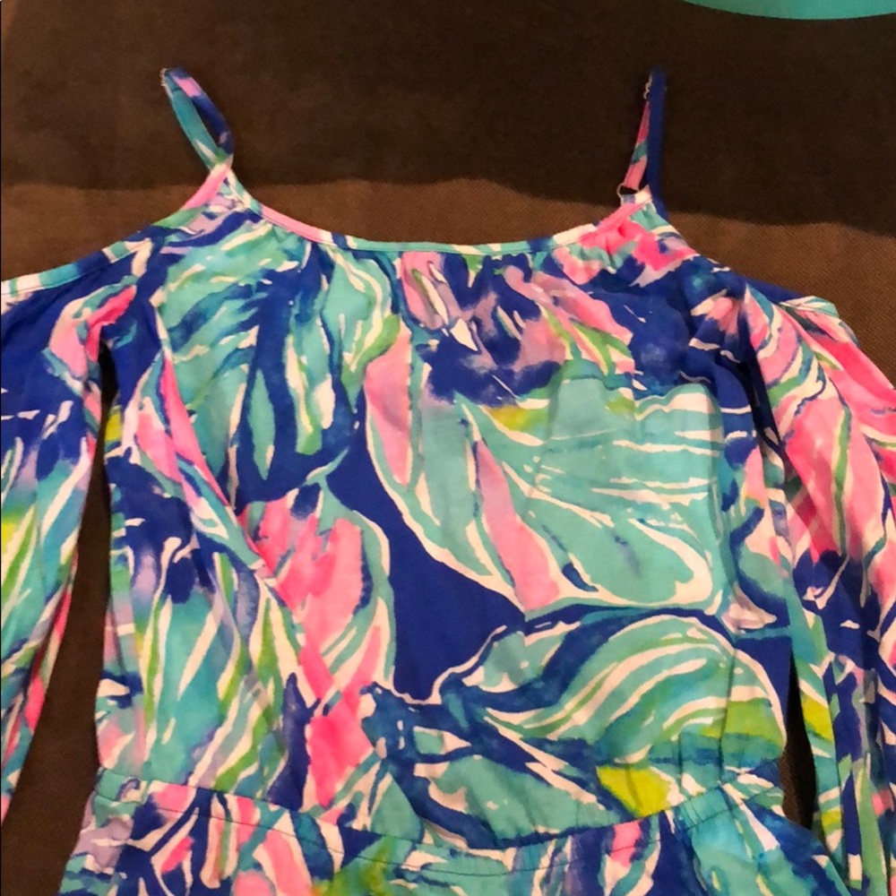 1 Very Cute Lilly Pulitzer romper! Girls size 6